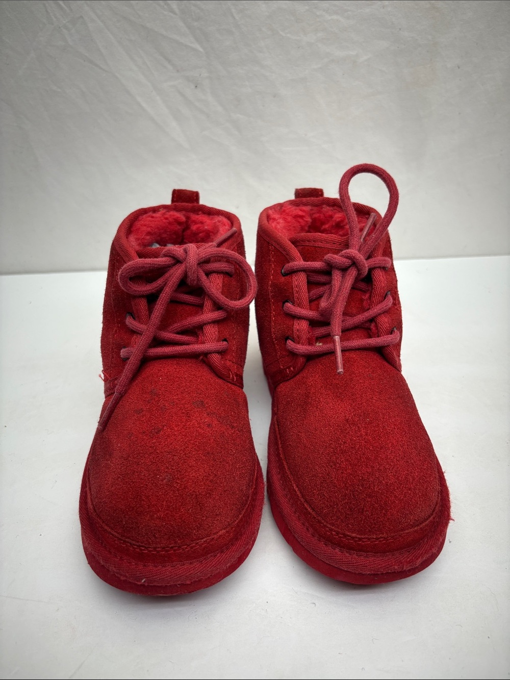 UGG Neumel red ankle boots, SZ 1 little boy, SZ 88